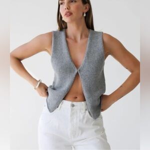 Rumored Prince Street Top in Heather Gray
